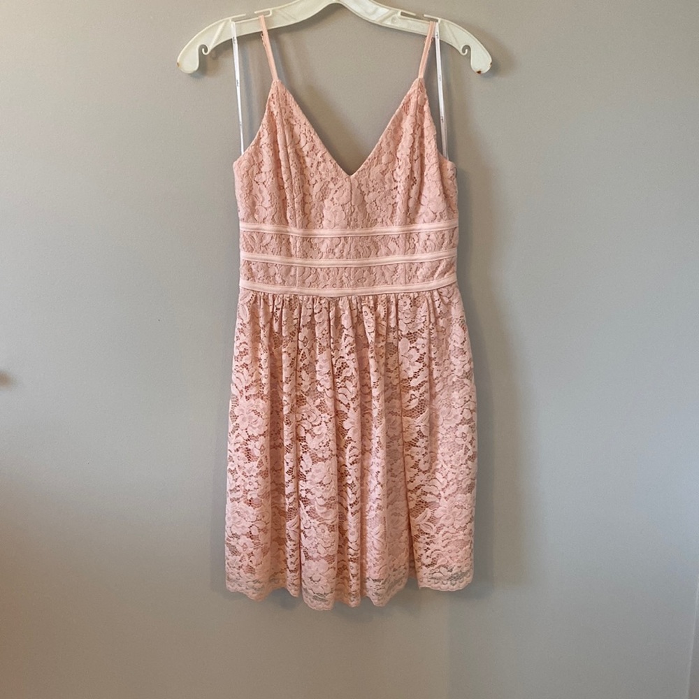 BRAND NEW Light Pink Lulu’s Dress